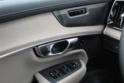 Volvo XC90 Plus B5 AWD 7-Seater 2026