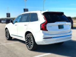 Volvo XC90 Plus B5 AWD 7-Seater 2026