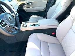 Volvo XC90 Plus B5 AWD 7-Seater 2026