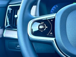 Volvo XC90 Plus B5 AWD 7-Seater 2026