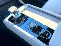 Volvo XC90 Plus B5 AWD 7-Seater 2026