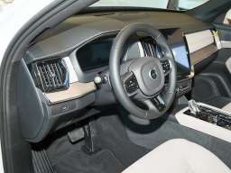 Volvo XC90 Plus B5 AWD 7-Seater 2026