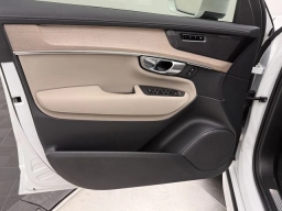 Volvo XC90 Plus B5 AWD 7-Seater 2026