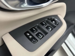 Volvo XC90 Plus B5 AWD 7-Seater 2026