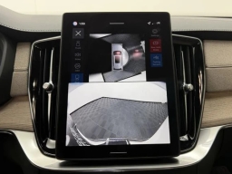 Volvo XC90 Plus B5 AWD 7-Seater 2026