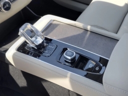 Volvo XC90 Ultra B5 AWD 7-Seater 2026