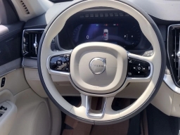 Volvo XC90 Ultra B5 AWD 7-Seater 2026