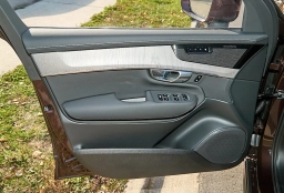 Volvo XC90 Ultra B5 AWD 7-Seater 2026