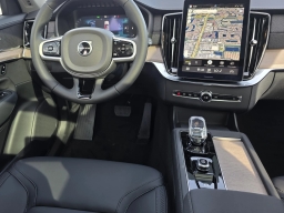 Volvo XC90 Core B5 AWD 7-Seater 2026