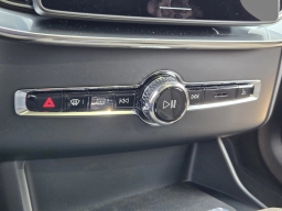 Volvo XC90 Core B5 AWD 7-Seater 2026