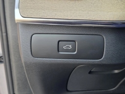 Volvo XC90 Core B5 AWD 7-Seater 2026