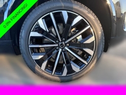 Volvo XC90 Core B5 AWD 7-Seater 2026