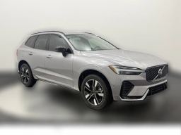 Volvo XC60 Plus B5 AWD 2026