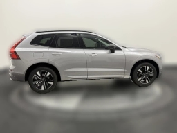 Volvo XC60 Plus B5 AWD 2026