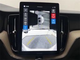 Volvo XC60 Plus B5 AWD 2026