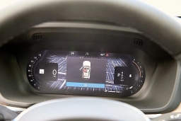 Volvo XC60 Plus B5 AWD 2026