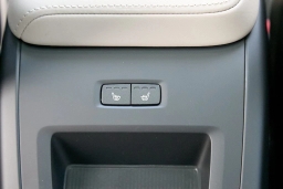 Volvo XC60 Plus B5 AWD 2026