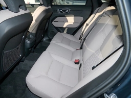 Volvo XC60 Plus B5 AWD 2026