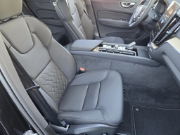 Volvo XC60 Plus B5 AWD 2026