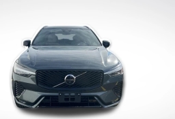 Volvo XC60 Plus B5 AWD 2026