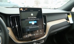 Volvo XC60 Plus B5 AWD 2026