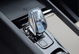 Volvo XC60 Plus B5 AWD 2026