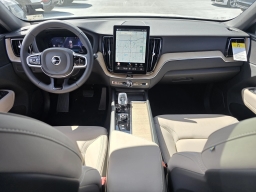 Volvo XC60 Plus B5 AWD 2026