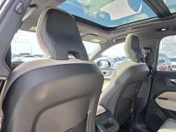 Volvo XC60 Plus B5 AWD 2026