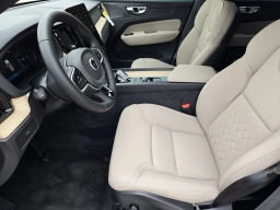 Volvo XC60 Plus B5 AWD 2026