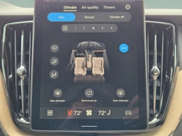 Volvo XC60 Plus B5 AWD 2026