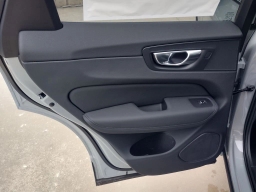 Volvo XC60 Plus B5 AWD 2026