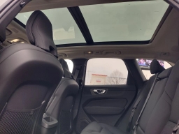 Volvo XC60 Plus B5 AWD 2026