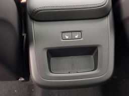 Volvo XC60 Plus B5 AWD 2026