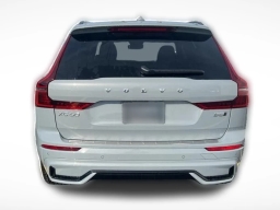 Volvo XC60 Plus B5 AWD 2026