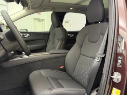 Volvo XC60 Plus B5 AWD 2026