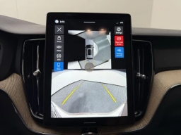 Volvo XC60 Plus B5 AWD 2026