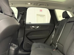 Volvo XC60 Plus B5 AWD 2026