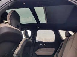 Volvo XC60 Plus B5 AWD 2026