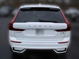 Volvo XC60 Plus B5 AWD 2026