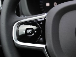 Volvo XC60 Plus B5 AWD 2026