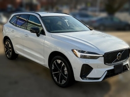 Volvo XC60 Plus B5 AWD 2026