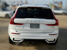 Volvo XC60 Plus B5 AWD 2026