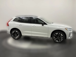 Volvo XC60 Plus B5 AWD 2026