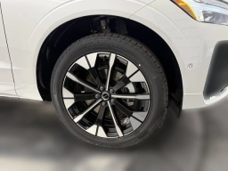 Volvo XC60 Plus B5 AWD 2026