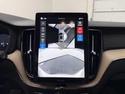 Volvo XC60 Plus B5 AWD 2026