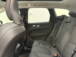 Volvo XC60 Plus B5 AWD 2026