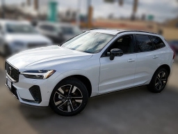 Volvo XC60 Plus B5 AWD 2026