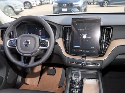 Volvo XC60 Plus B5 AWD 2026