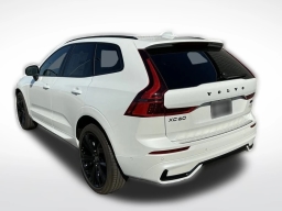 Volvo XC60 Ultra Black Edition B5 AWD 2026