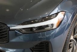 Volvo XC60 Core B5 AWD 2026